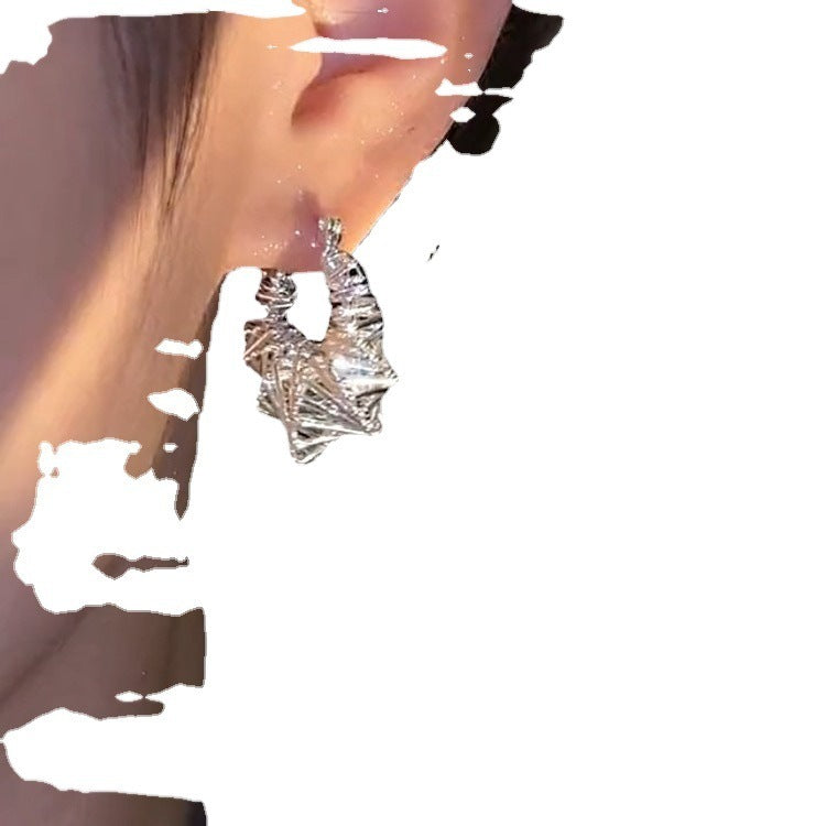 Personalized Cold Style Unique Winding Metal Circle Ear Clip