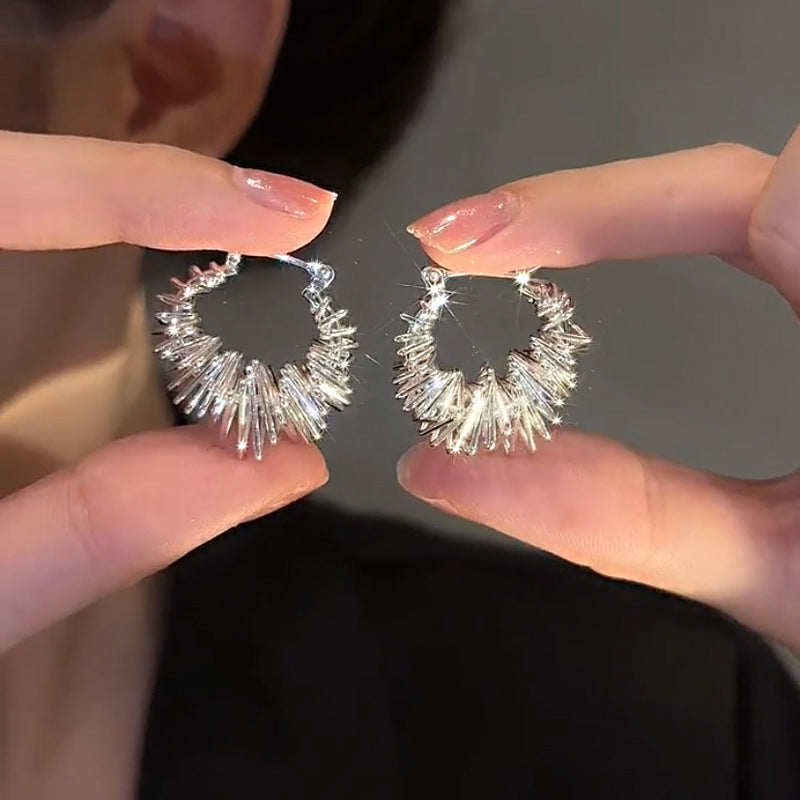 Personalized Cold Style Unique Winding Metal Circle Ear Clip