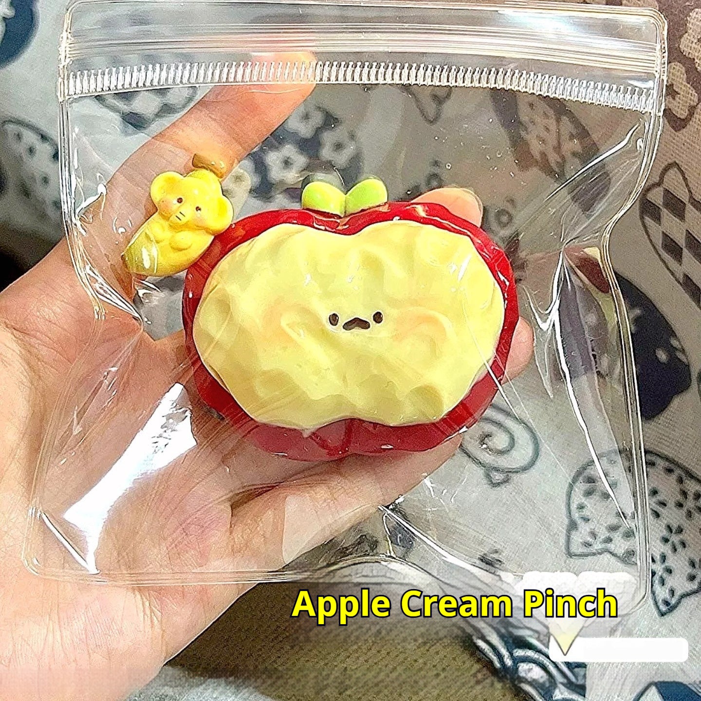 Dopamine Rainbow Kitten Cheese Squeezing Toy Silicone Slow Rebound Decompression