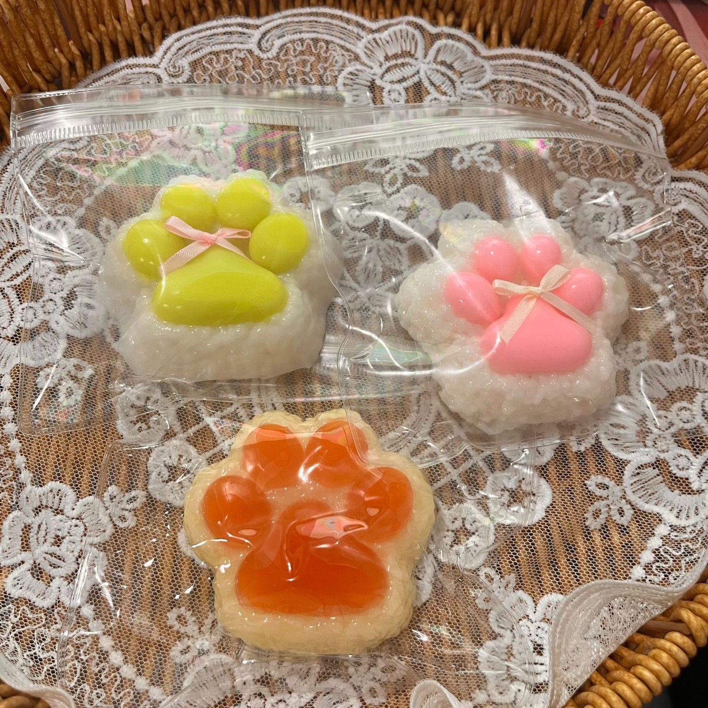 Dopamine Rainbow Kitten Cheese Squeezing Toy Silicone Slow Rebound Decompression